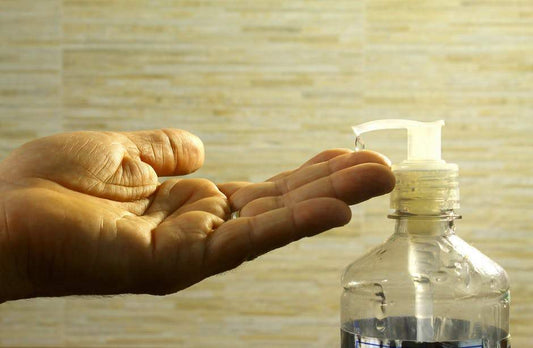 5 Awesome Tips On Aging Skin Care: Moisturizing