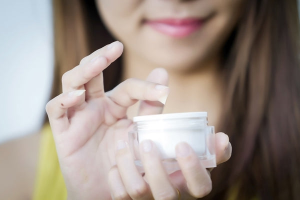 Your Face Moisturizer: Should it be Oil Free?
