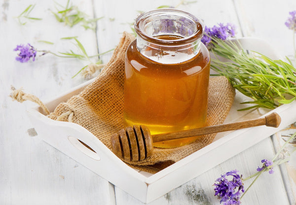 Amazing Benefits of Using Organic Honey on Your Skin