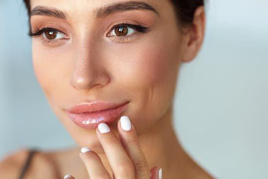 3 Tips For Sexier Lips And Healthier Skin