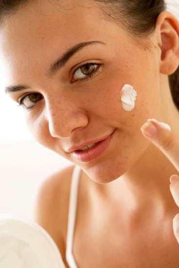 3 Steps To Removing Morgan's "Forehead Mark"